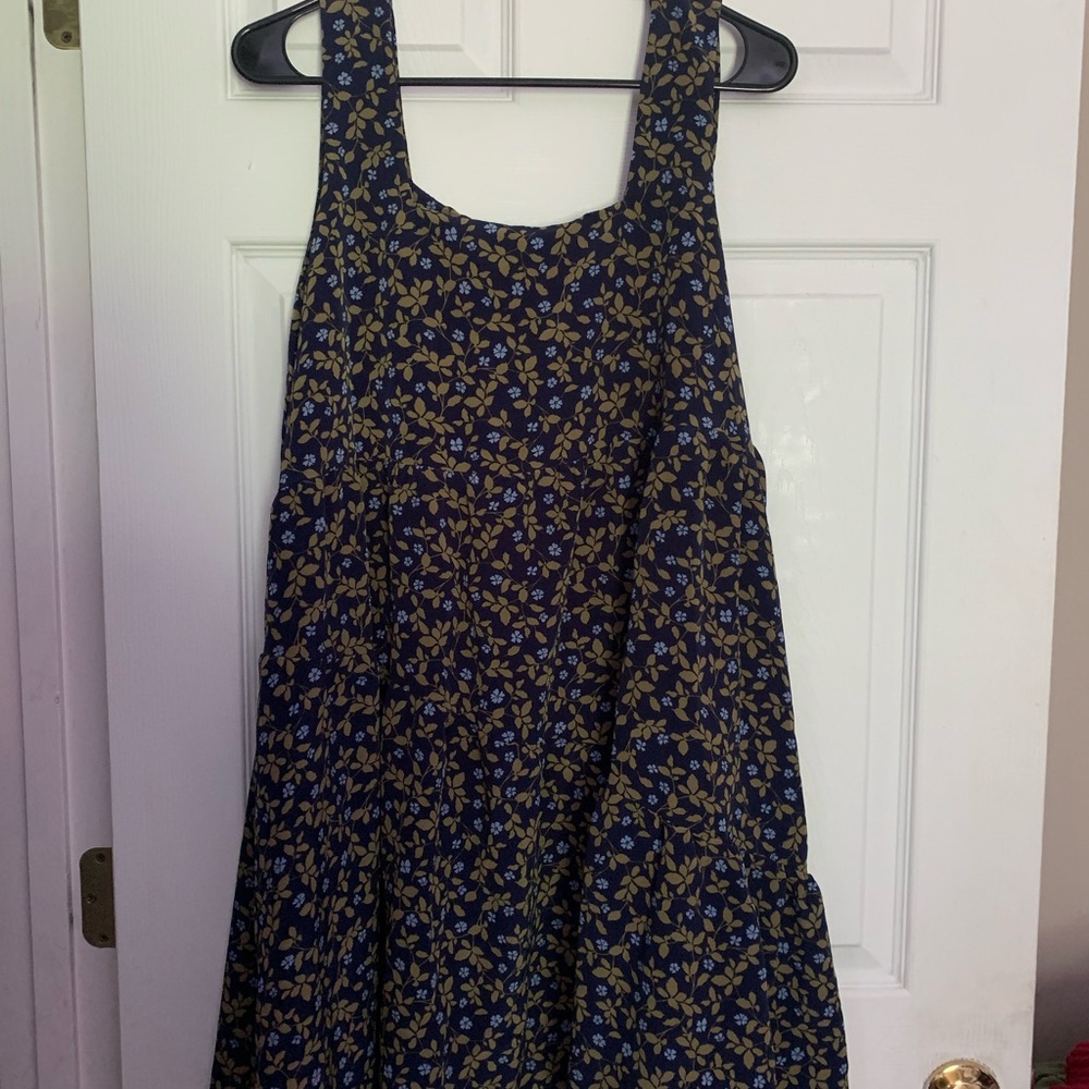 Navy Floral Sleeveless Dress